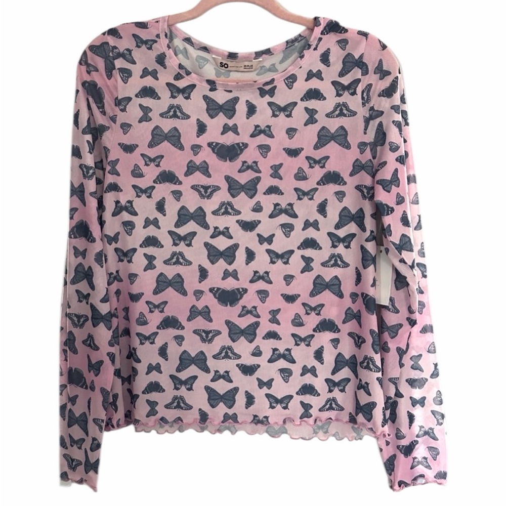 So - Woman’s Sheer Long Sleeve Top -
Size 20 Plus - PTP 19”